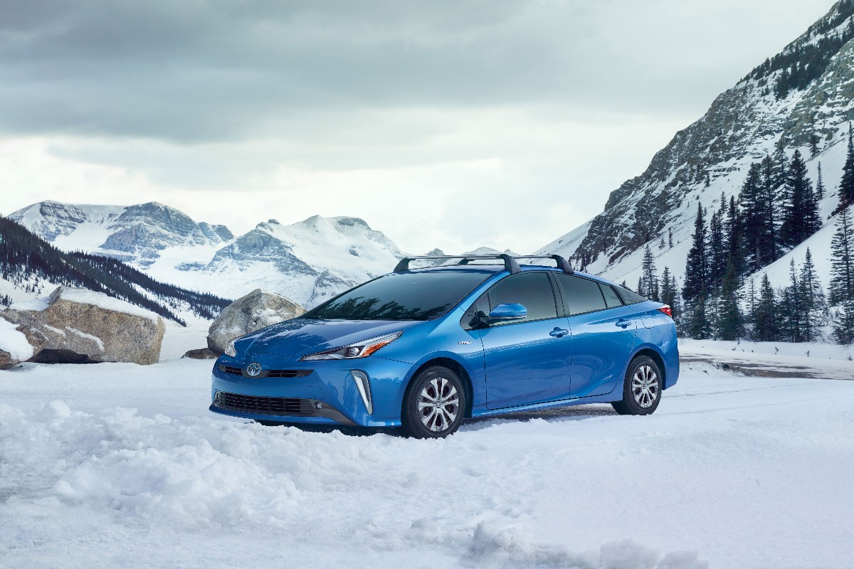 2019 Toyota Prius 1200x800
