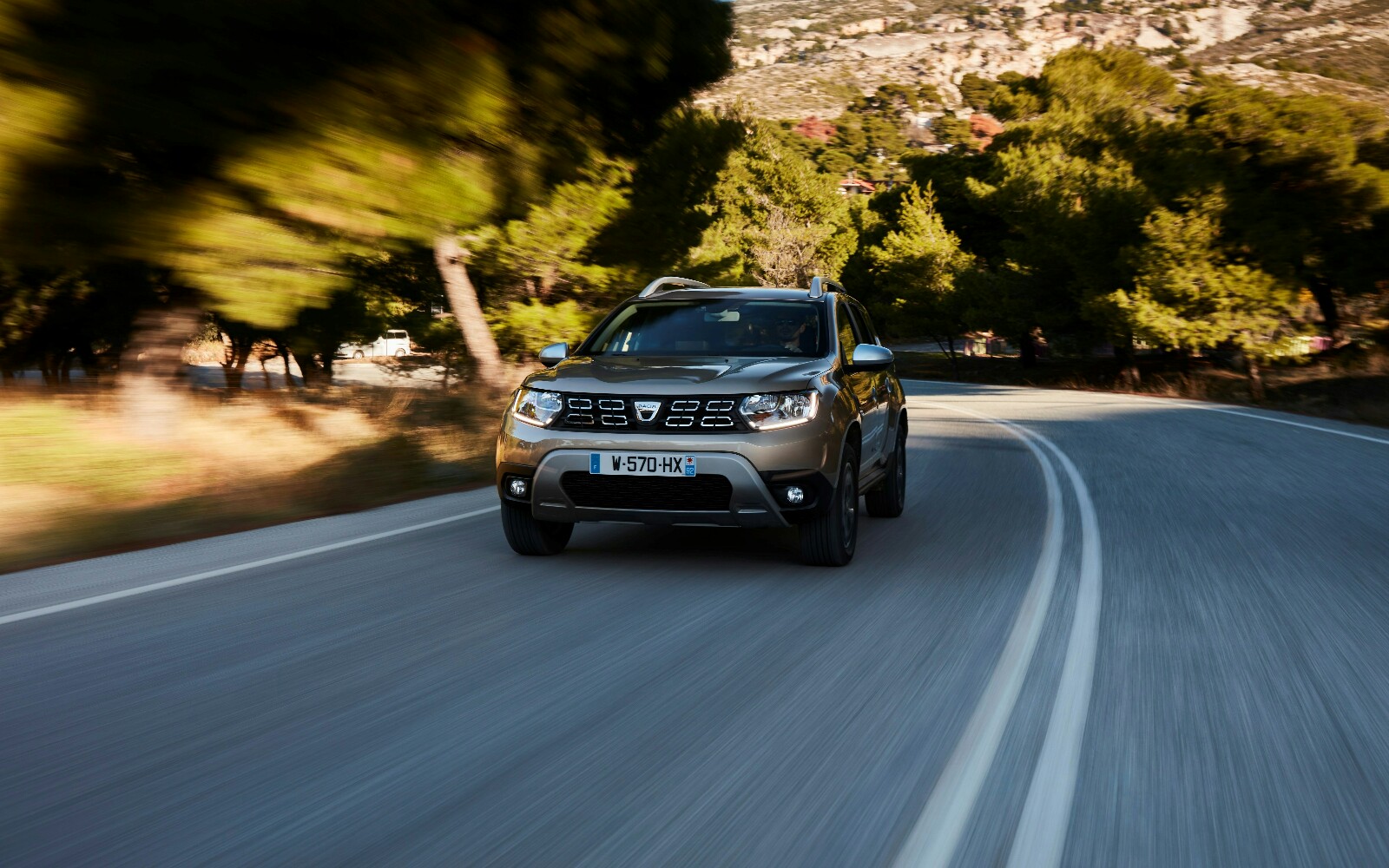 New Dacia DUSTER Tests Drive In Greece 1600x1000