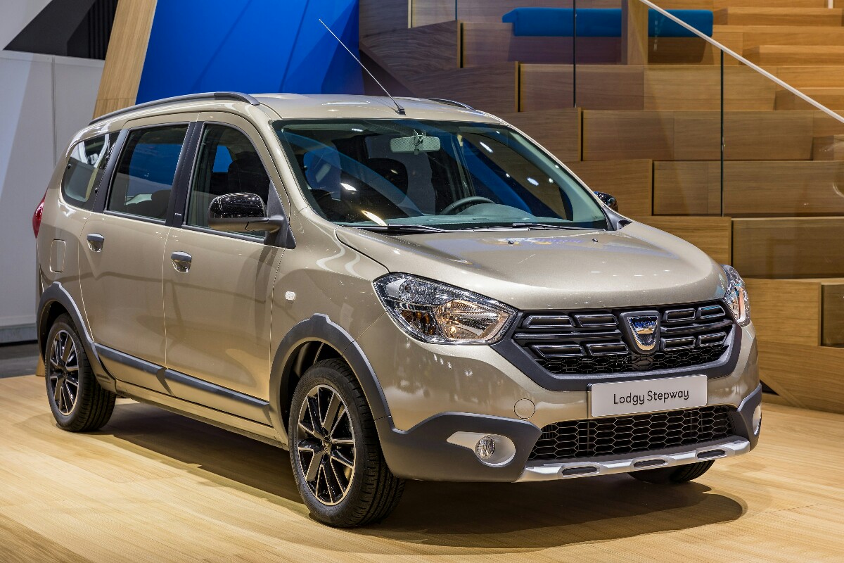 Dacia LODGY 1200x800