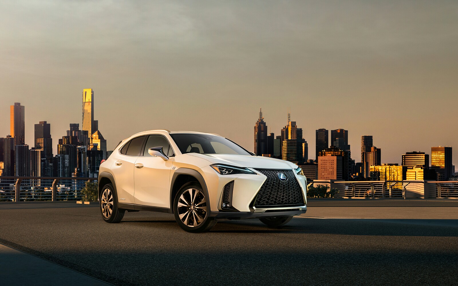 Lexus UX Crossover 2018 1