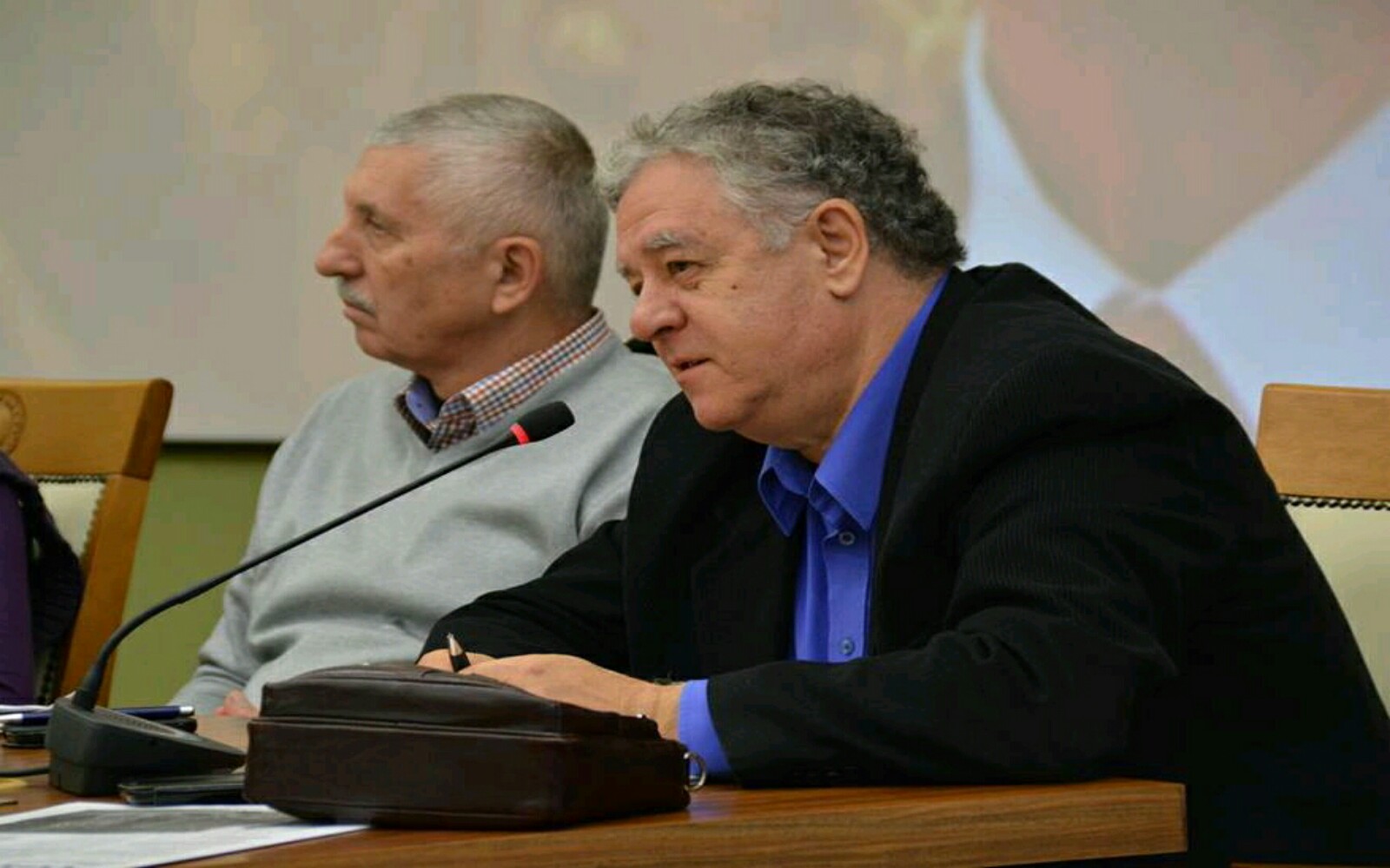 Sedintacj 1600x1000
