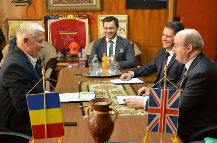 Ambasador Uk3