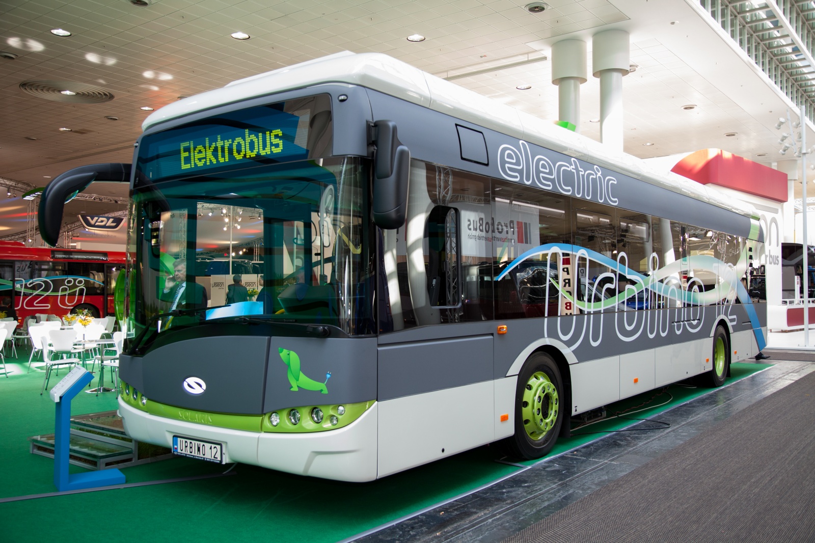 autobuz electric solaris urbino