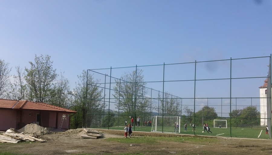 Baza Sportiva Lapus Mai