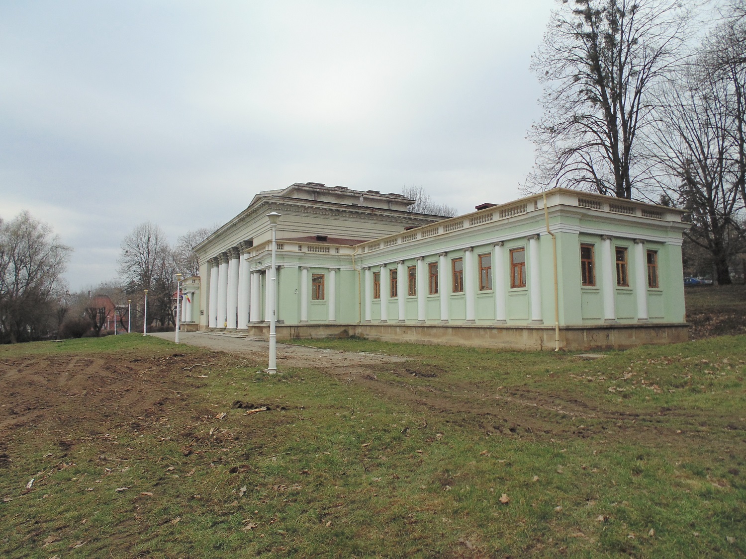 campul tineretului5