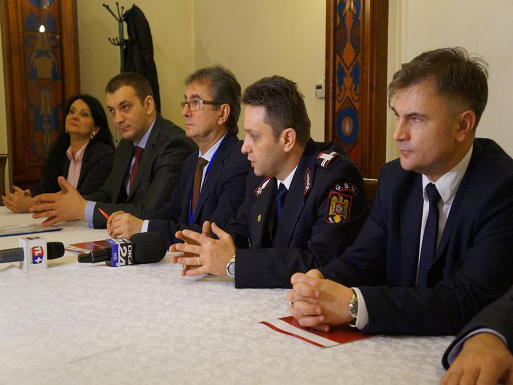 conferinta smurd11