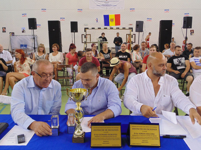 gala box18