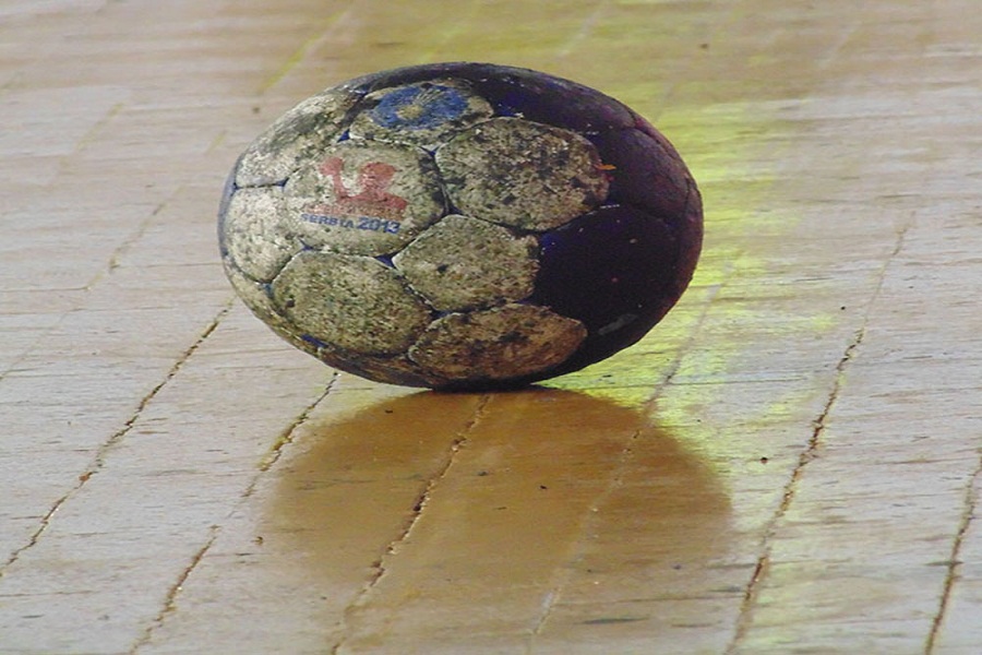 Minge De Handbal Copy1