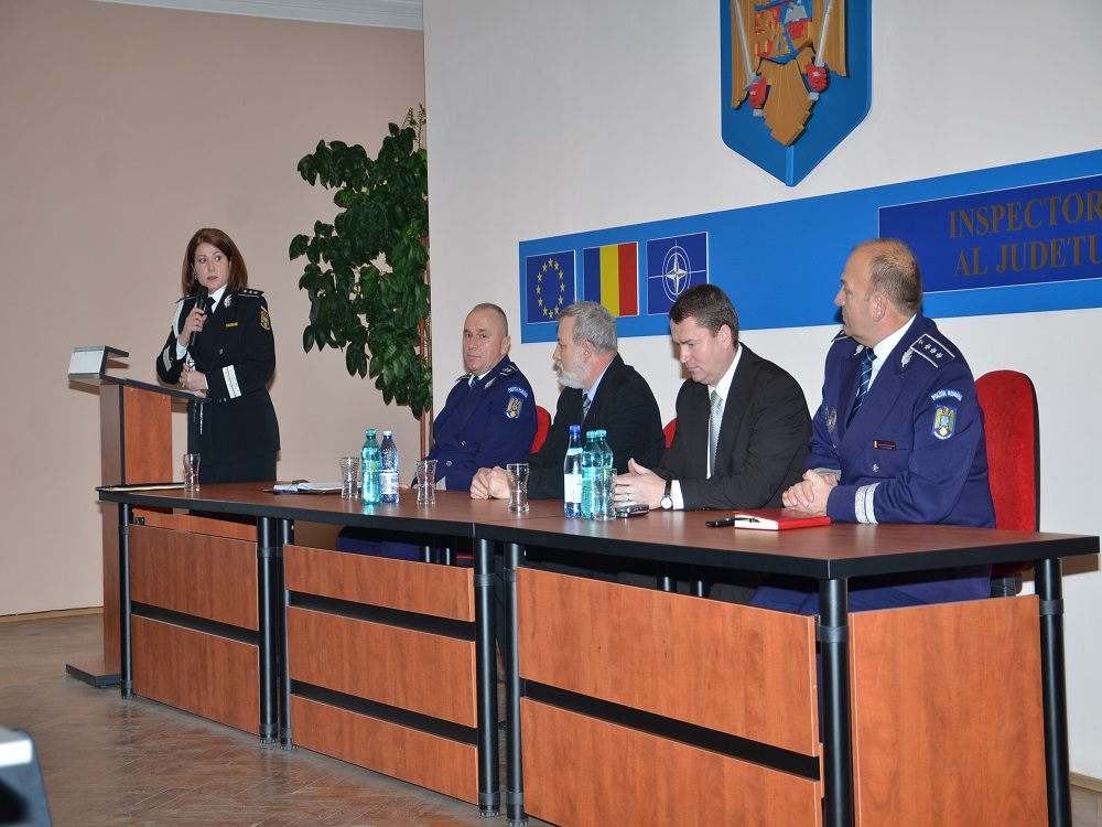 raport ipj 2014
