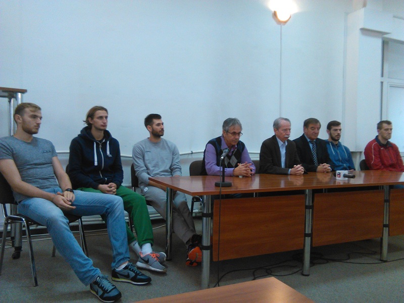 Stiintaexplorari Conferinta